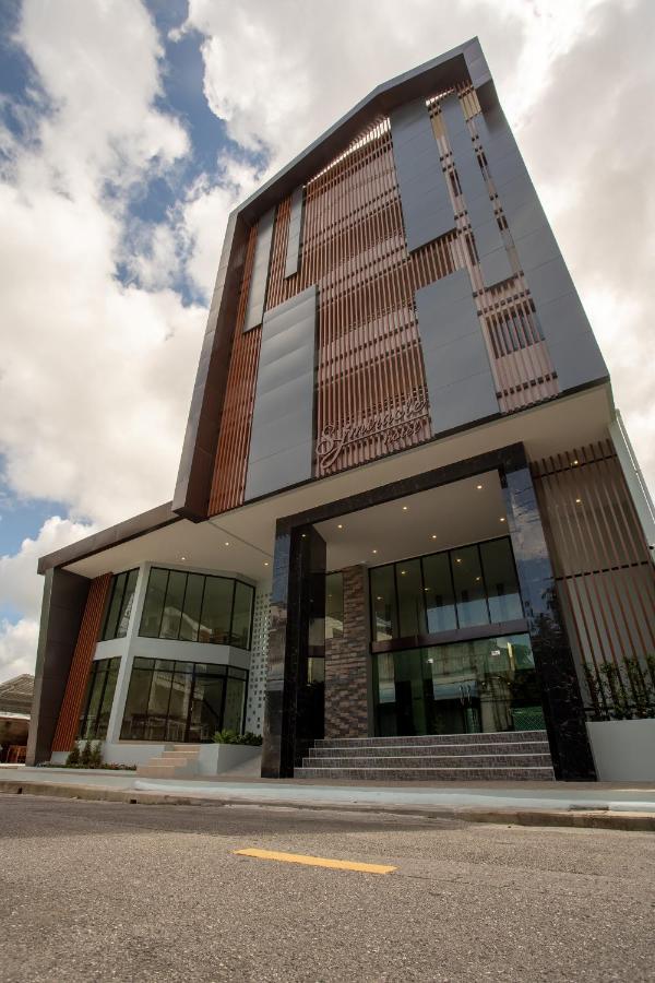 Sj Miracle Hotel Hat Yai Exterior photo